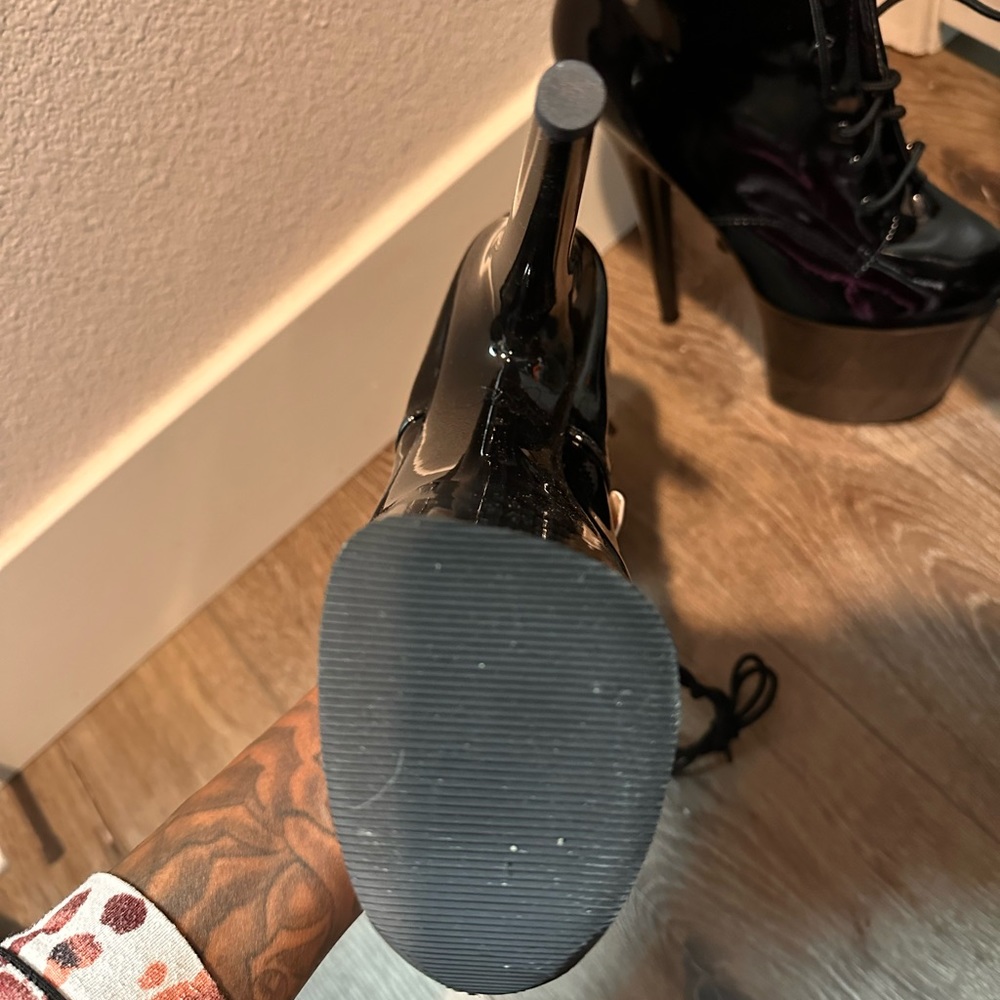 Platform boots - Picture 2 of 2